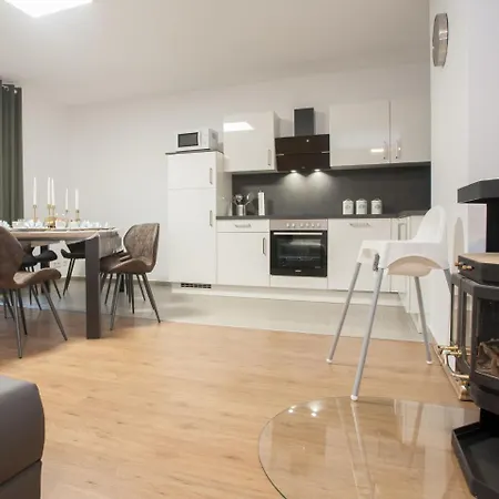 Charming In Altastenberg With Private Terrace * Winterberg